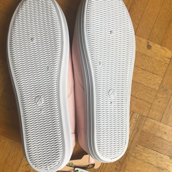 Ladies sneakers - Picture 2 of 2